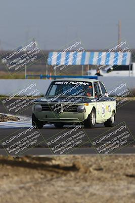 media/Mar-16-2025-CalClub SCCA (Sun) [[e72803ec8c]]/Group 1/Qualifying (Turn 1)/